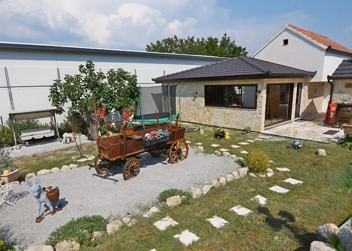 Ruralna Kuca Za Odmor Didovina Villa Sinj